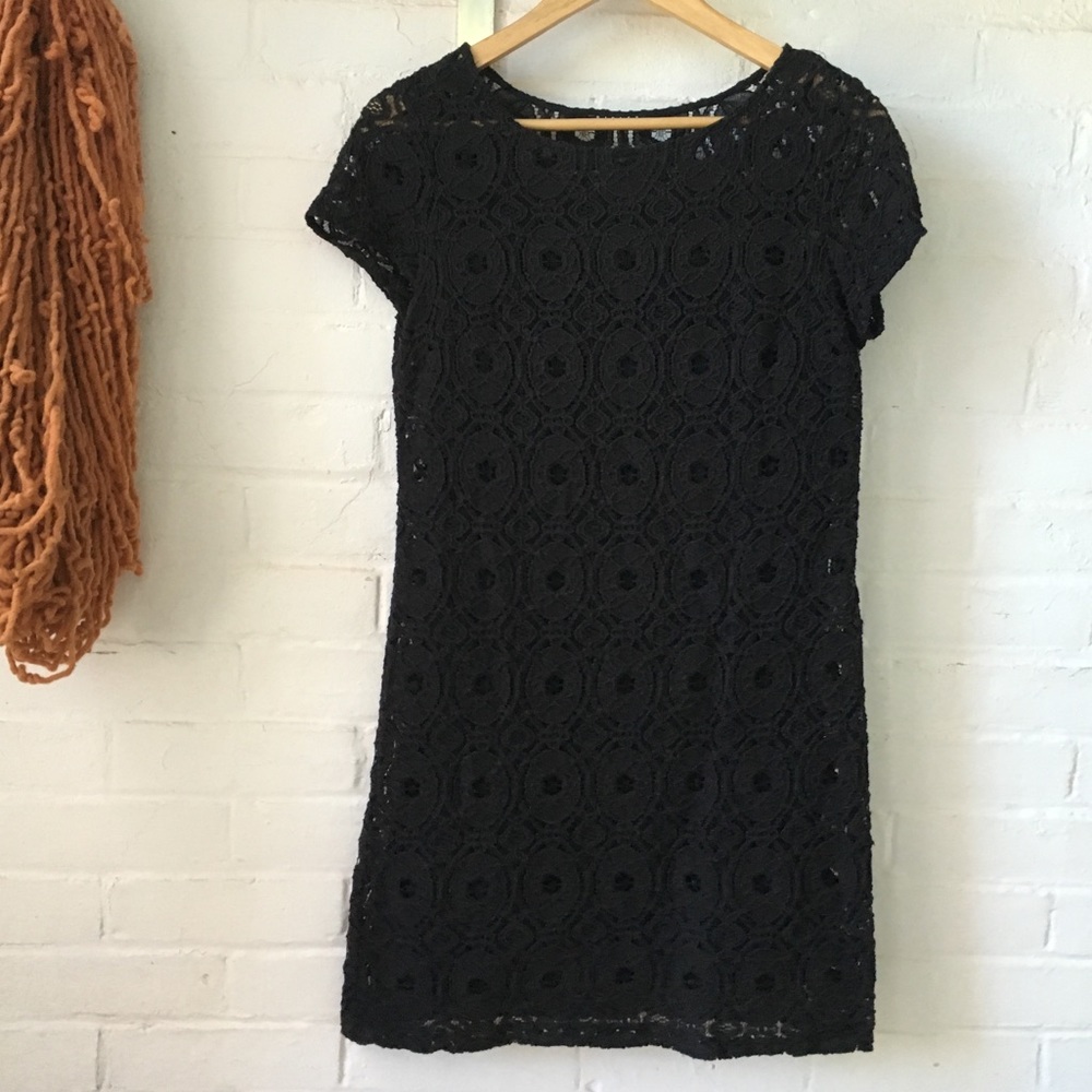 Sisley Crochet Black Lace Cap-Sleeve Mini Dress